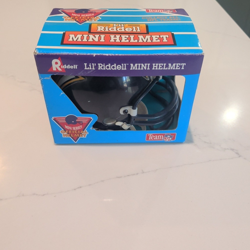 Vintage Lil' Riddell NFL American Football San Diego Chargers Mini Helmet